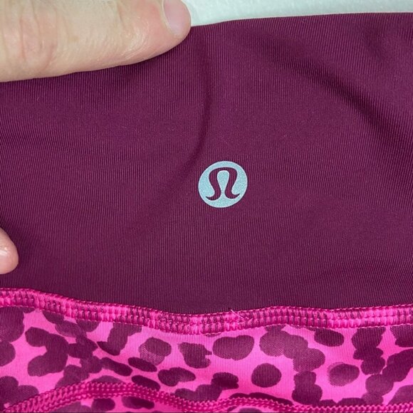 Lululemon Run Top Speed Jewelled Magenta Crop Size 4 Purple High Rise Pants Fit - Picture 6 of 11